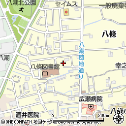 埼玉県八潮市八條2741-16周辺の地図