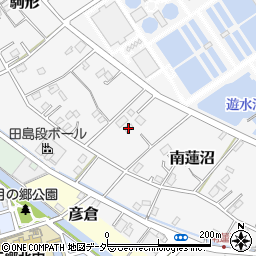 埼玉県三郷市南蓮沼703周辺の地図
