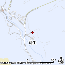 埼玉県飯能市苅生105周辺の地図