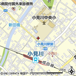 関洋品店周辺の地図