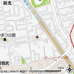埼玉県入間市新光300-27周辺の地図