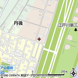 埼玉県三郷市田中新田374周辺の地図