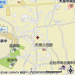 山梨県北杜市大泉町谷戸2252周辺の地図