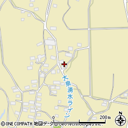 山梨県北杜市大泉町谷戸4437周辺の地図