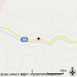 埼玉県飯能市中藤上郷145周辺の地図