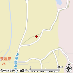 山梨県北杜市大泉町谷戸5636周辺の地図