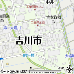 埼玉県吉川市小松川617-1周辺の地図
