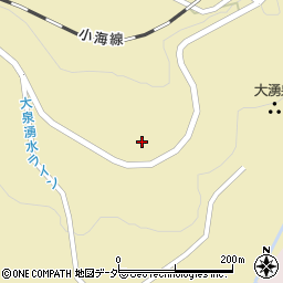 山梨県北杜市大泉町谷戸5754周辺の地図