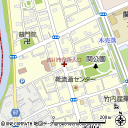 吉川市役所入口周辺の地図