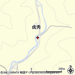 埼玉県飯能市虎秀121-1周辺の地図