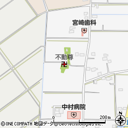 埼玉県吉川市鍋小路76-1周辺の地図