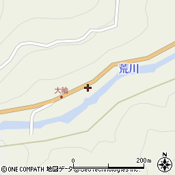 埼玉県秩父市大滝707周辺の地図