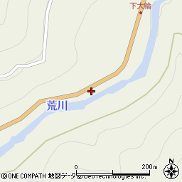 埼玉県秩父市大滝690周辺の地図