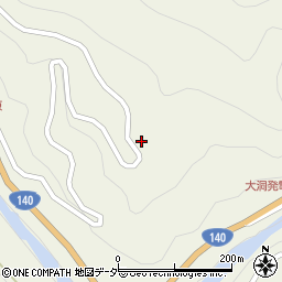 埼玉県秩父市大滝530周辺の地図