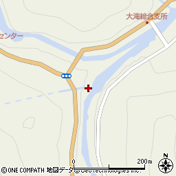 埼玉県秩父市大滝1796周辺の地図