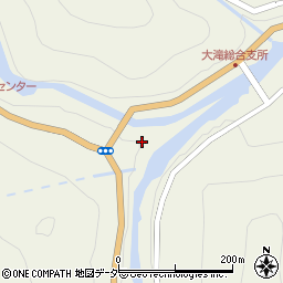 埼玉県秩父市大滝1795周辺の地図