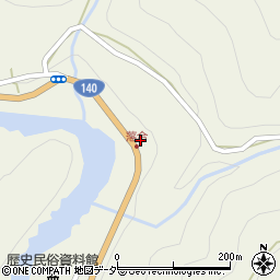 埼玉県秩父市大滝890周辺の地図