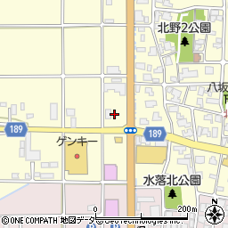 ファミリーマート鯖江北野町店周辺の地図