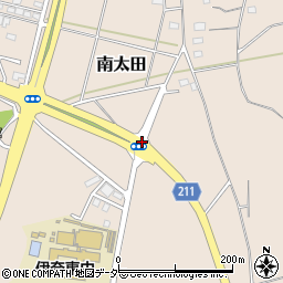 伊奈東中学校入口周辺の地図