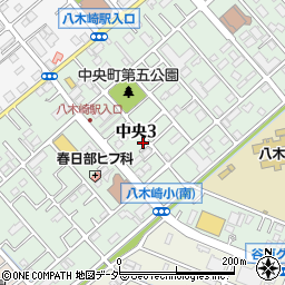 埼玉県春日部市中央3丁目8-33周辺の地図