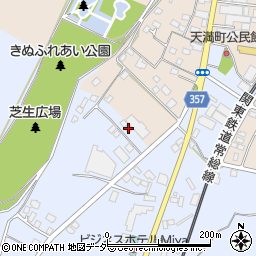 茨城県常総市水海道高野町2403周辺の地図