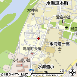 茨城県常総市水海道亀岡町2551-5周辺の地図