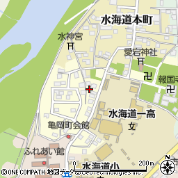茨城県常総市水海道亀岡町2550周辺の地図