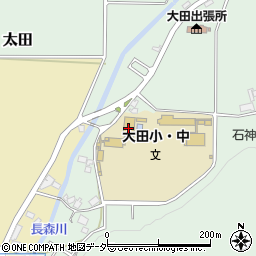 秩父市立大田中学校周辺の地図