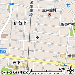 茨城県常総市新石下3796周辺の地図