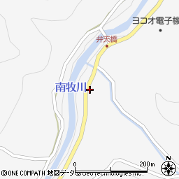 群馬県甘楽郡南牧村小沢1550周辺の地図