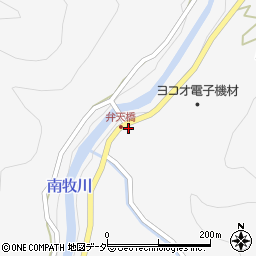 群馬県甘楽郡南牧村小沢1306周辺の地図