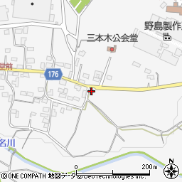 群馬県藤岡市三本木692周辺の地図