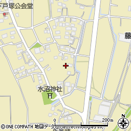 群馬県藤岡市下戸塚604-2周辺の地図