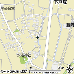 群馬県藤岡市下戸塚611周辺の地図