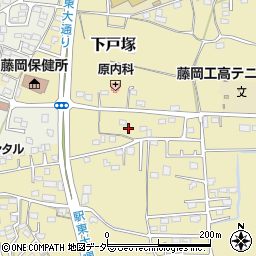 群馬県藤岡市下戸塚11-7周辺の地図