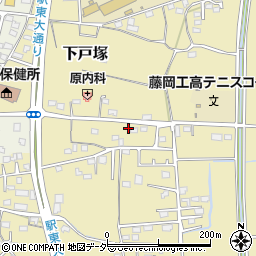 群馬県藤岡市下戸塚13周辺の地図