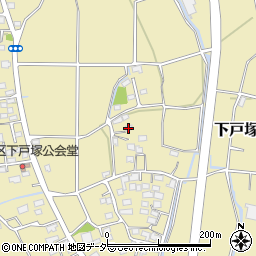 群馬県藤岡市下戸塚561周辺の地図