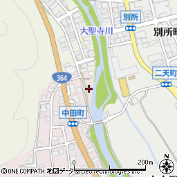 石川県加賀市山中温泉中田町ト8周辺の地図