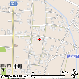 長野県安曇野市堀金烏川3657周辺の地図
