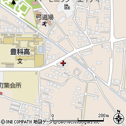 長野県安曇野市豊科2451周辺の地図