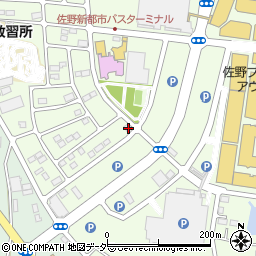 栃木県佐野市越名町2065-2周辺の地図