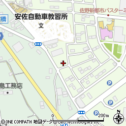 栃木県佐野市越名町1242-1周辺の地図