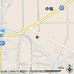 長野県安曇野市堀金烏川3845周辺の地図
