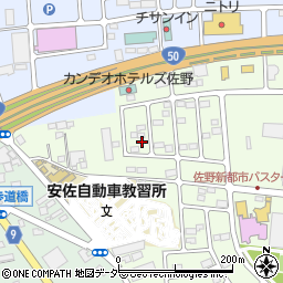 栃木県佐野市越名町2047-11周辺の地図