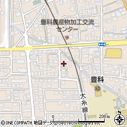 長野県安曇野市豊科4577-2周辺の地図