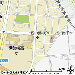 群馬県伊勢崎市南千木町1681周辺の地図