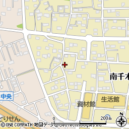 群馬県伊勢崎市南千木町2248周辺の地図