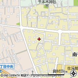 群馬県伊勢崎市南千木町2303周辺の地図