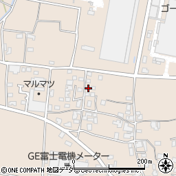 長野県安曇野市堀金烏川2070-6周辺の地図