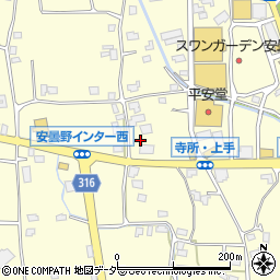 長野県安曇野市豊科南穂高135-1周辺の地図